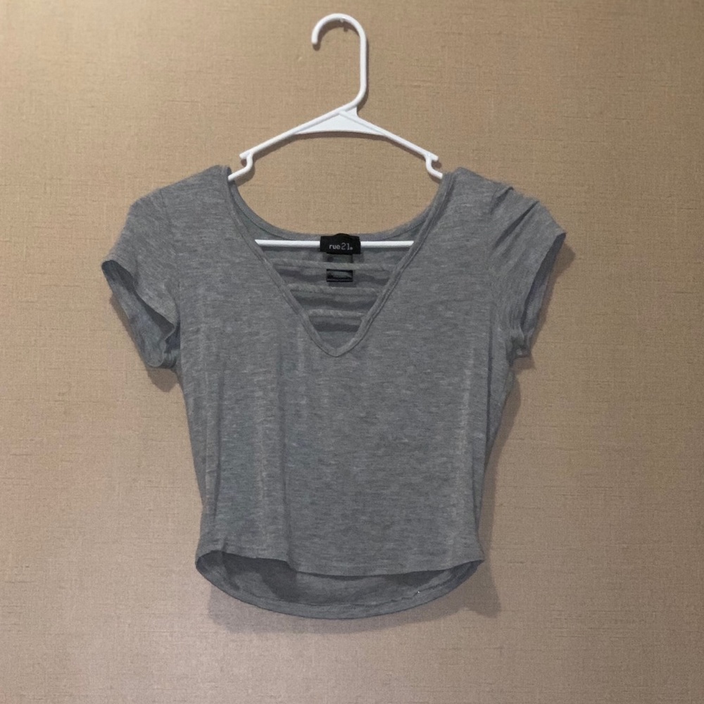 Juniors crop top.